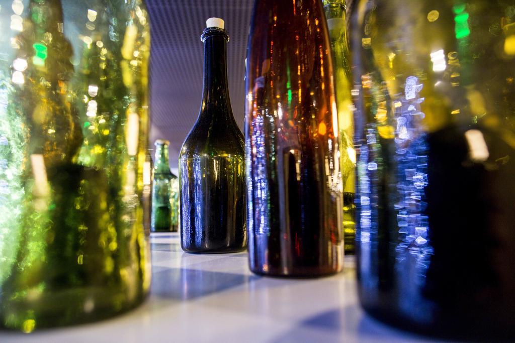 特拉斯酒店 图尔尼 外观 照片